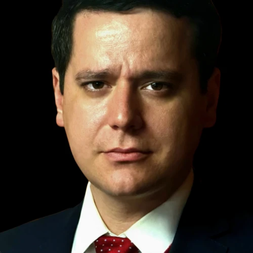 Canaan Azzi headshot